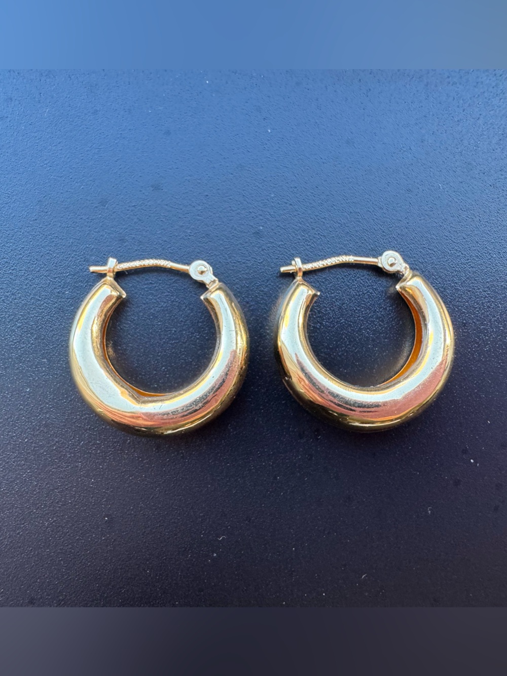 Cute 14k Gold Hoop Earrings